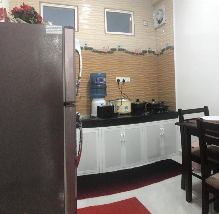 Wish Residence Seaside, Near Durdans & Vasan Eye Care Hospital, Colombo 3 Exterior photo