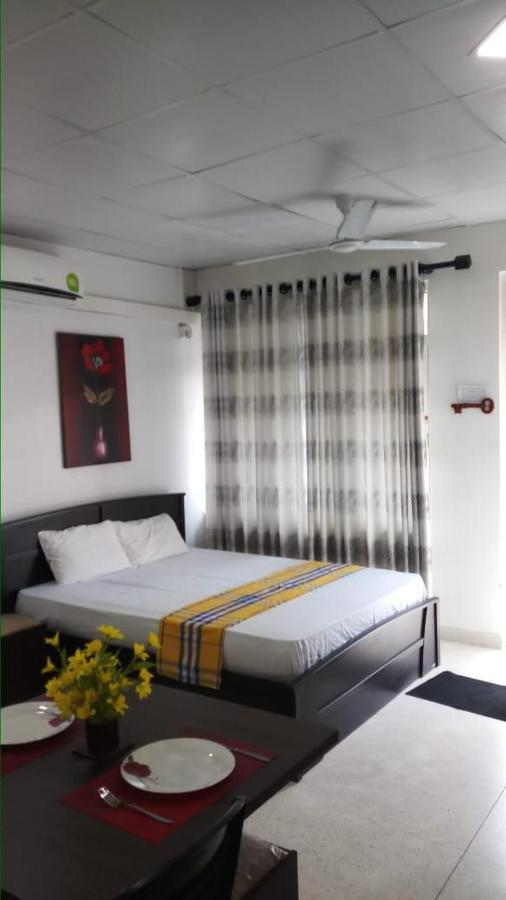 Wish Residence Seaside, Near Durdans & Vasan Eye Care Hospital, Colombo 3 Exterior photo
