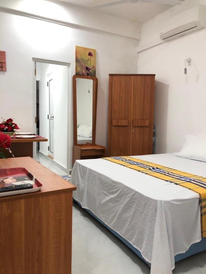 Wish Residence Seaside, Near Durdans & Vasan Eye Care Hospital, Colombo 3 Exterior photo