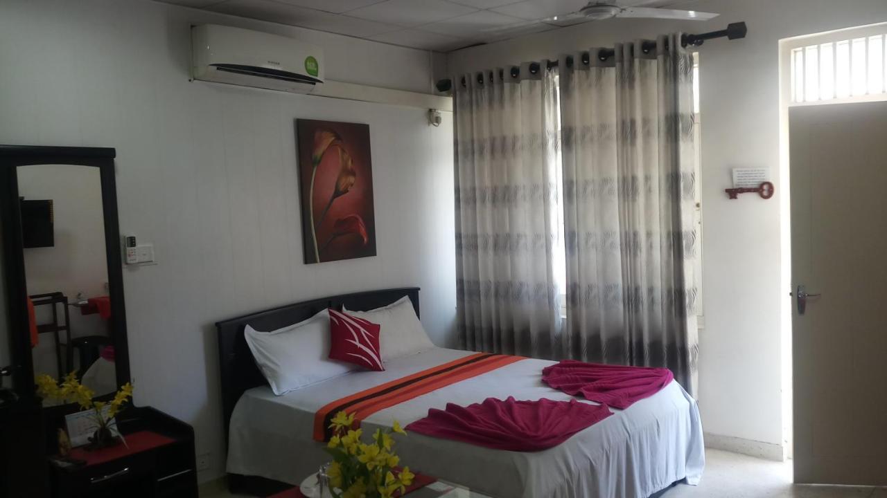 Wish Residence Seaside, Near Durdans & Vasan Eye Care Hospital, Colombo 3 Exterior photo