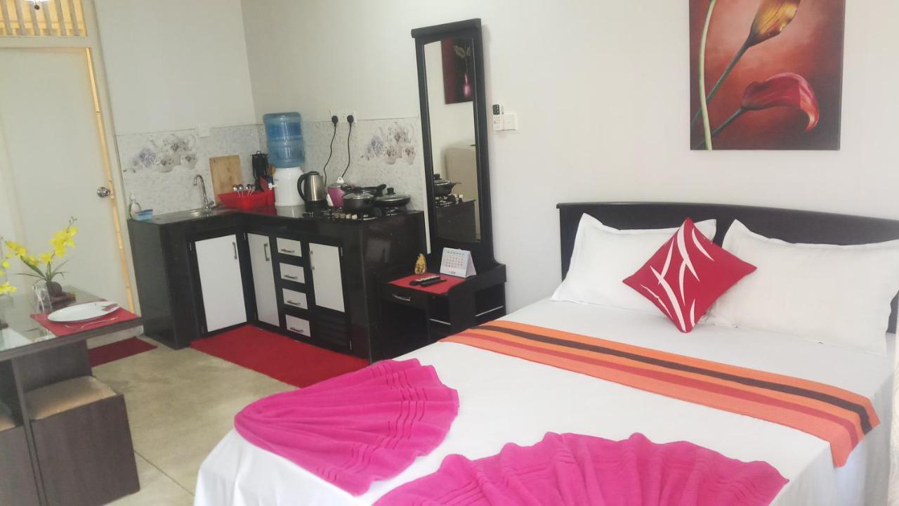 Wish Residence Seaside, Near Durdans & Vasan Eye Care Hospital, Colombo 3 Exterior photo